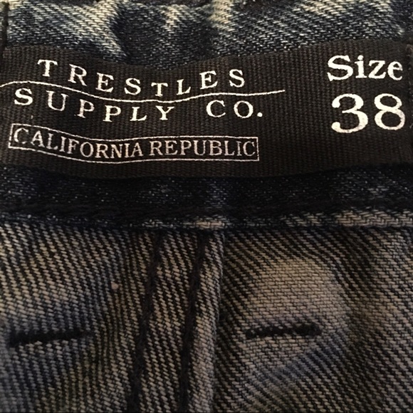 Trestles Supply Co California Republic ripped baggy hip-hop. Distressed. - Picture 3 of 6